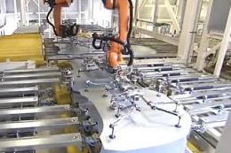 德国KUKA+德国SCHULER 8轴横摆式机器人冲压生产线